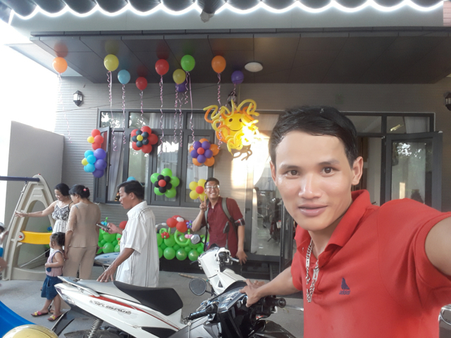 bong bóng sân khấu 52