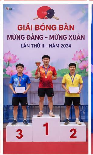 cho thuê bục nhận giải-3 cho thuê bục nhận giải-3