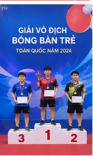 cho thuê bục nhận giải-4 cho thuê bục nhận giải-4