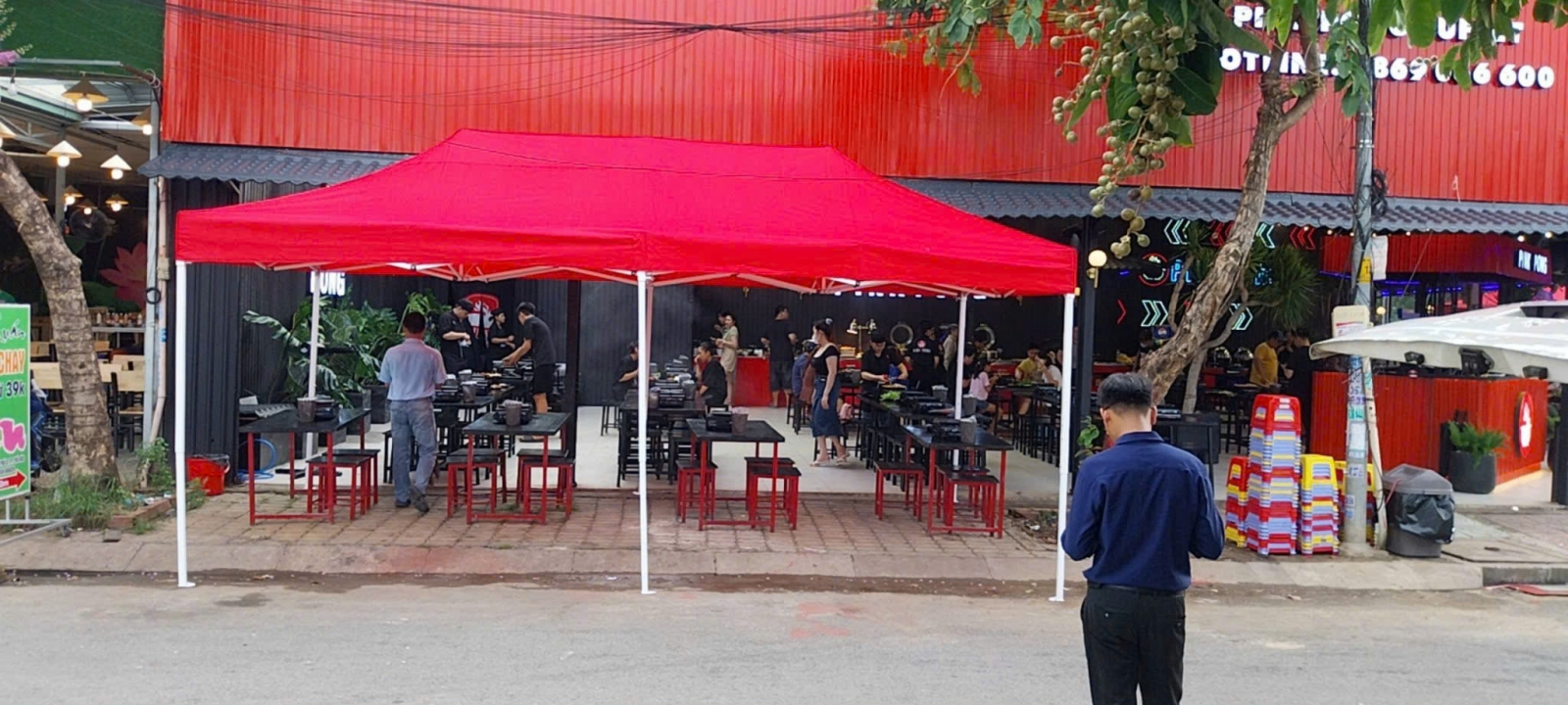 cho thuê nhà lều di động tại cửa hàng