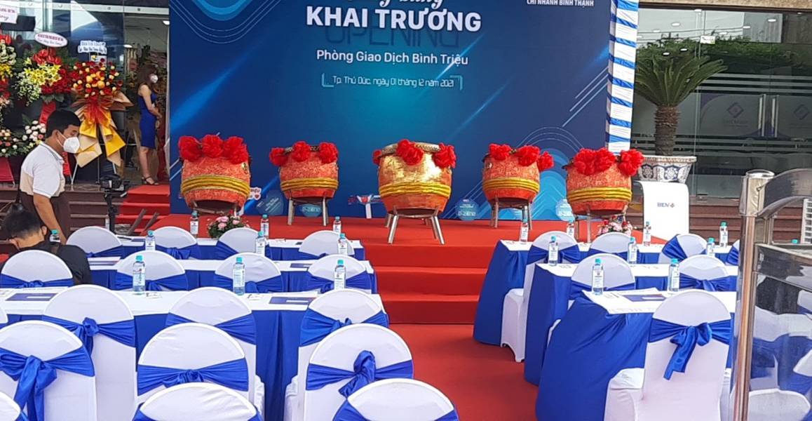 Cho thuê trống hội biểu diễn