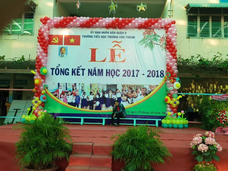 cổng bong bóng sân khấu