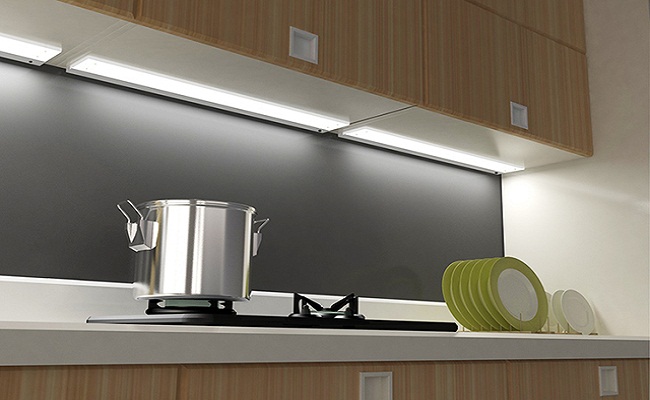 Đèn Led tủ bếp mang đến cho khu vực bếp sự ấm áp