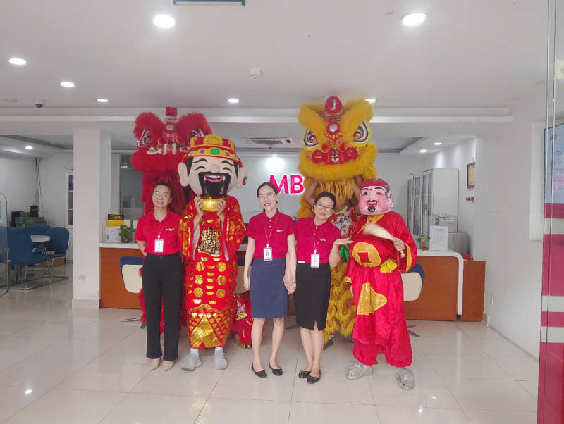 DỊCH VỤ MÚA LÂN KHAI TRƯƠNG TẠI QUẬN 1-5