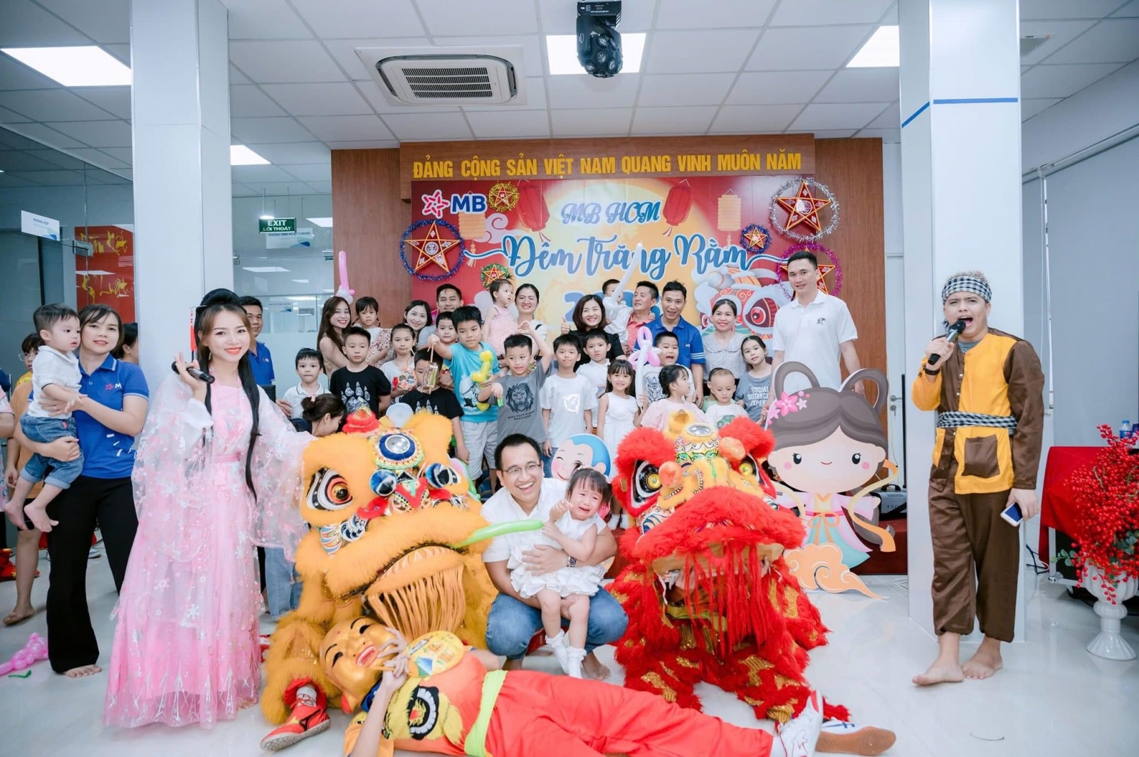DỊCH VỤ MÚA LÂN TRUNG THU 4 DỊCH VỤ MÚA LÂN TRUNG THU 4