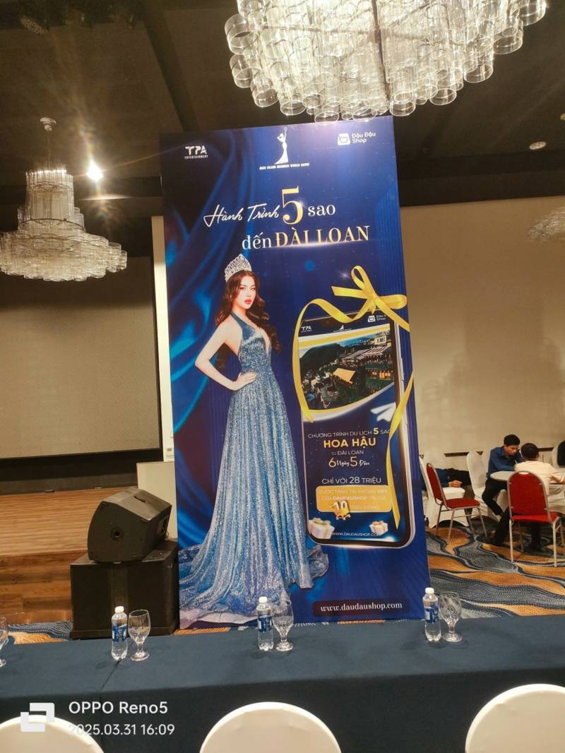 ĐƠN VỊ THI CÔNG BACKDROP SỰ KIỆN TẠI QUẬN 9-3